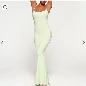 SKIMS SOFT LOUNGE LONG SLIP DRESS LIMITED EDITION: HONEYDEW XS